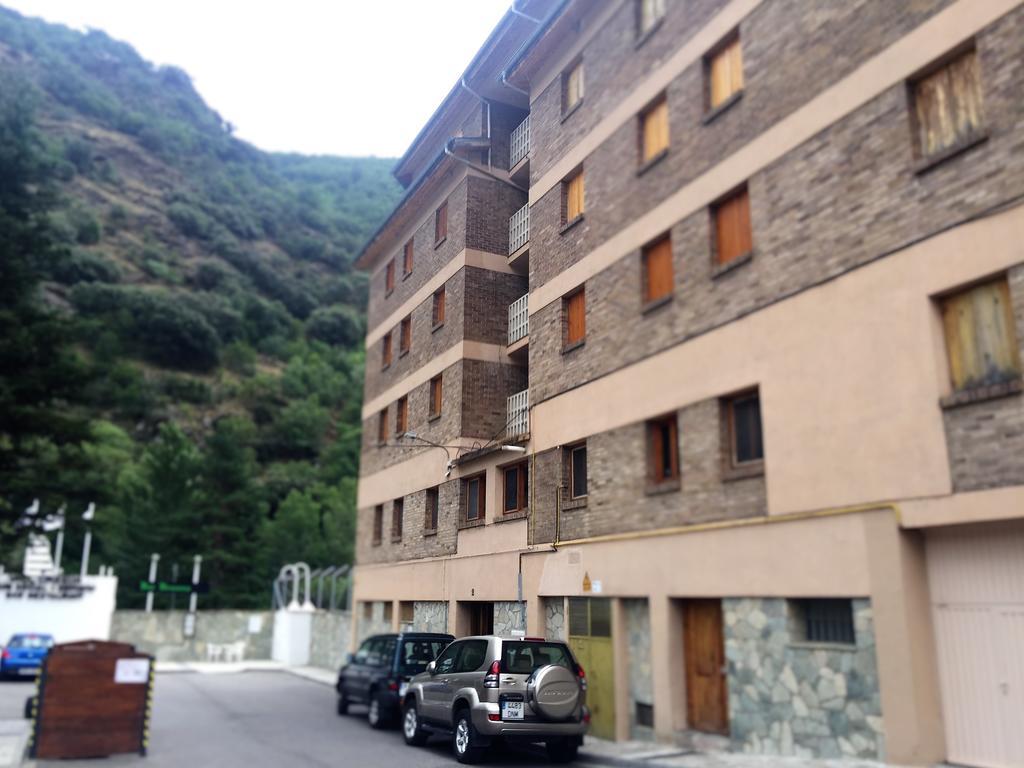 Wintuwin Apartments Rialp Exterior foto