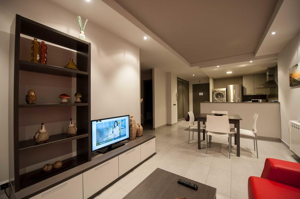 Wintuwin Apartments Rialp Exterior foto